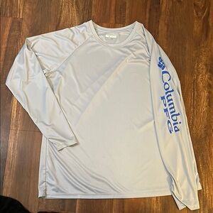 Columbia PFG Light Gray Shirt with Blue Logo